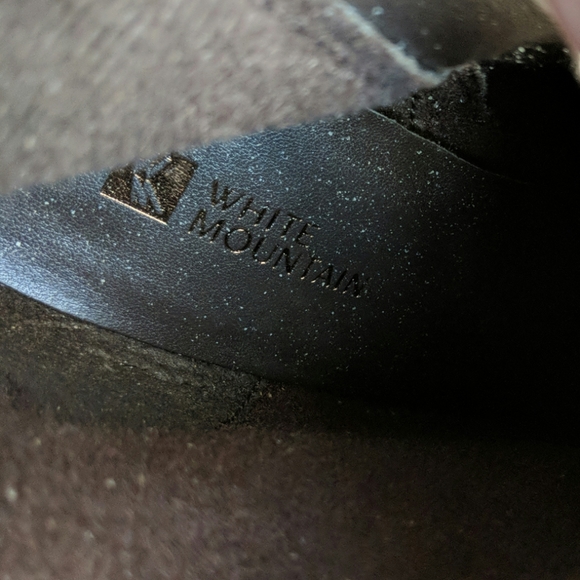 New white mountain suede booties - Picture 7 of 7